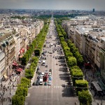 2CVParisTour : Visiter Paris en 2CV! Les Champs-Elysées