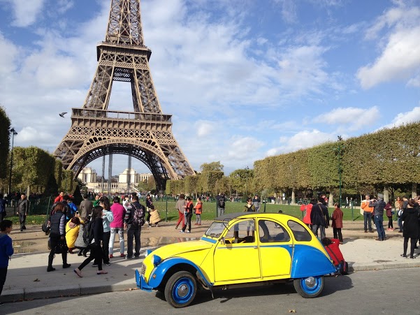 2CVParisTour : Visitez Paris en 2CV - Tour Eiffel 5
