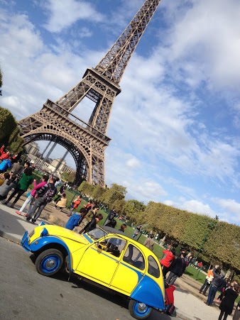 2CVParisTour : Visitez Paris en 2CV - Tour Eiffel 6