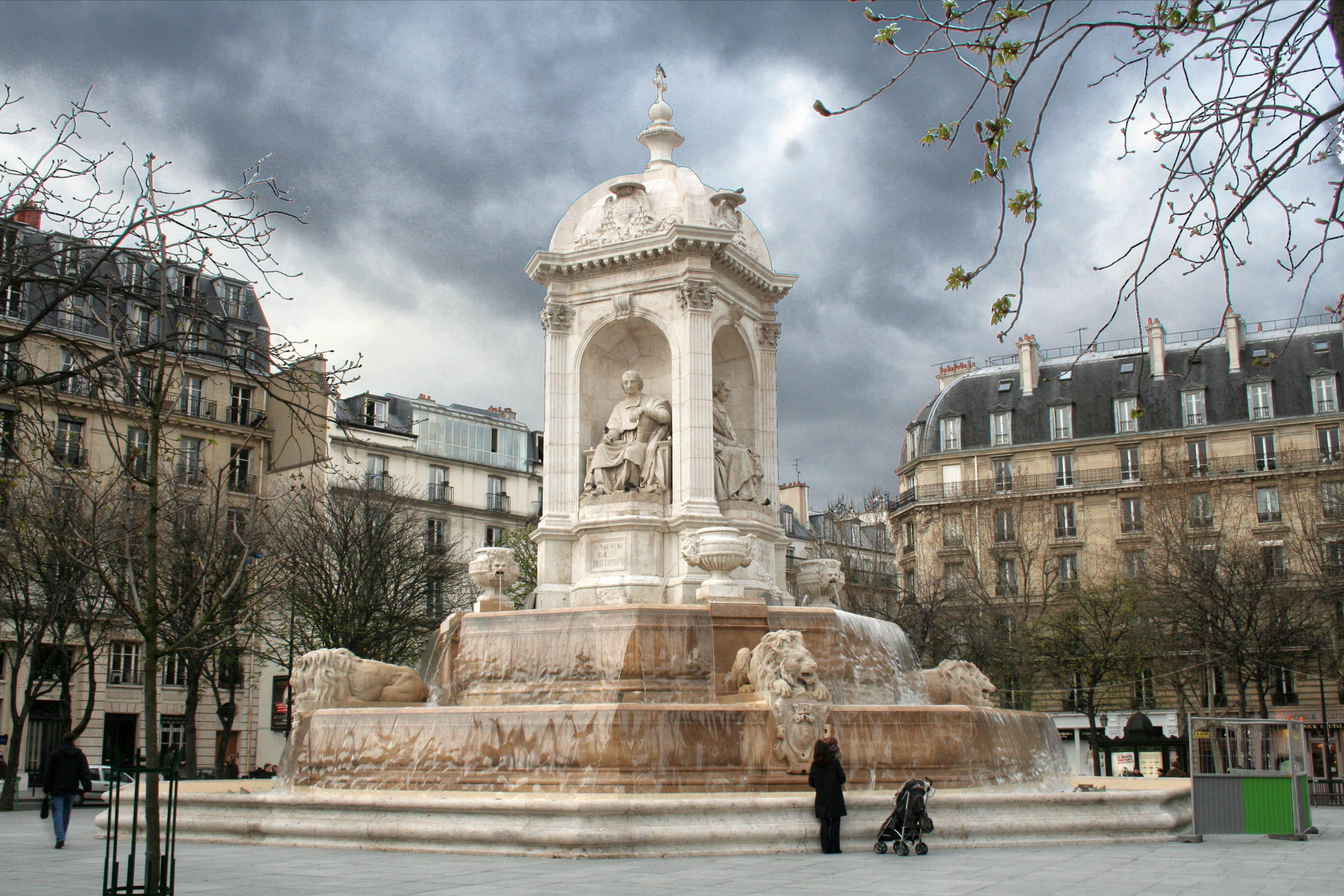 2CVParisTour : Visiter Paris en 2CV! La Place Saint Sulpice