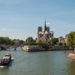 2CVParisTour : Visiter Paris en 2CV! L'Ile de la Cité